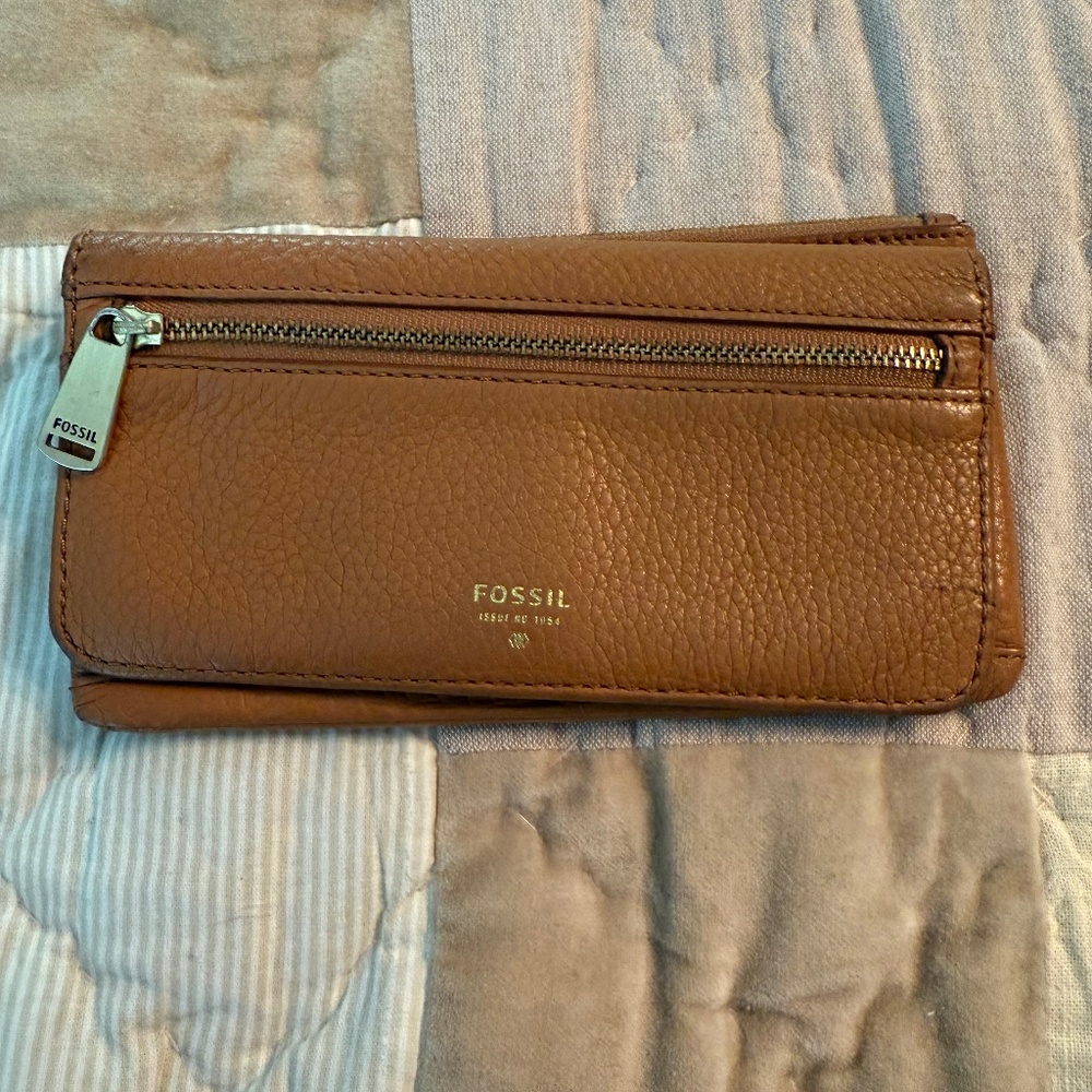 Fossil leather wallet